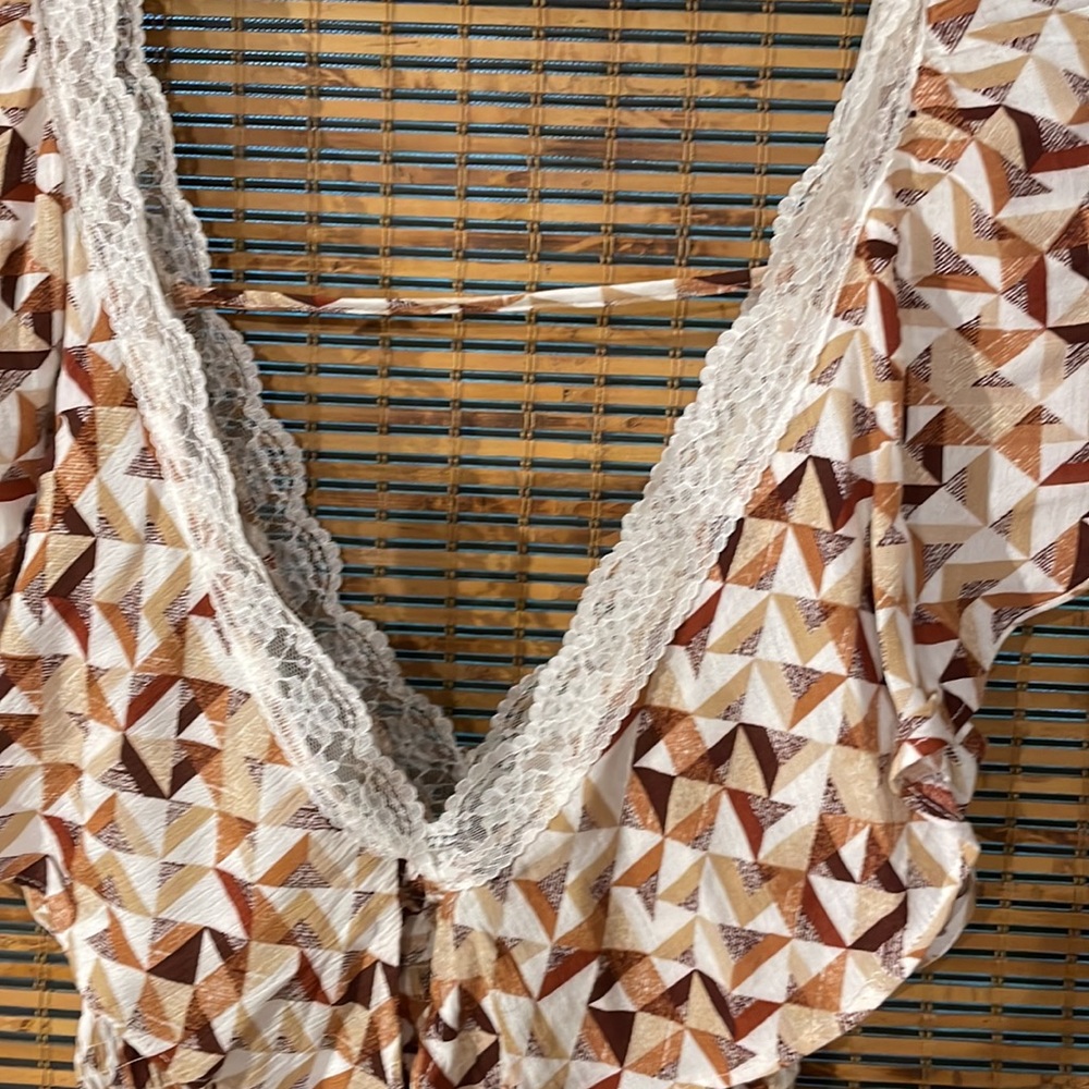 Crop blouse - Picture 2 of 5